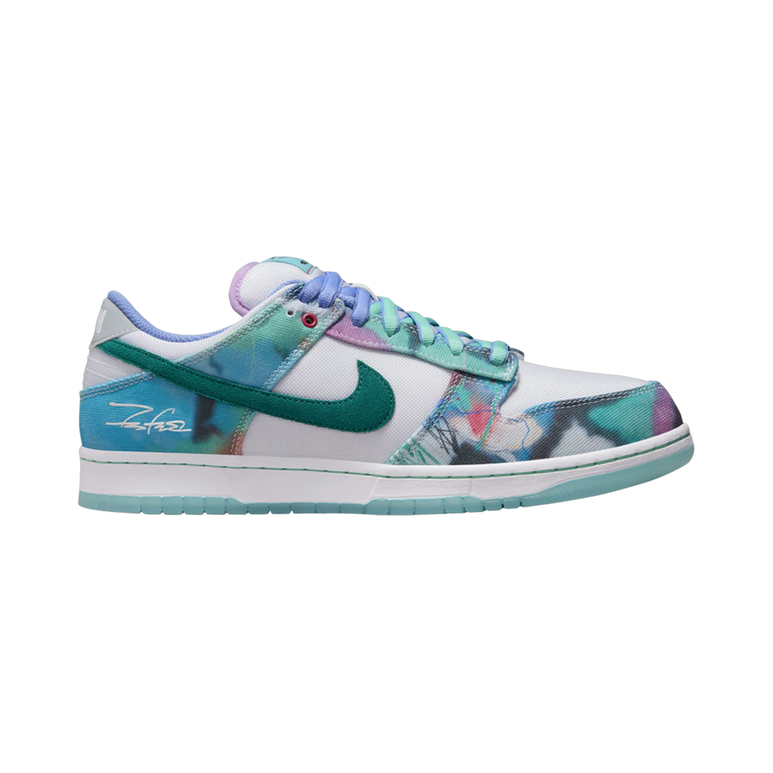NIKE SB DUNK LOW 'FUTURA LABORATORIES BLEACHED AQUA'