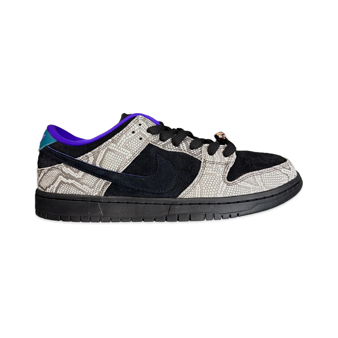 NIKE SB DUNK LOW 'DASHAWN JORDAN COPPERHEAD'