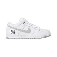 NIKE SB DUNK LOW 'SUPREME 94 WHITE'