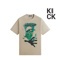 KITH TEE 'MARVEL MYSTERIO SPIDERMAN SANDDRIFT'