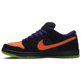 NIKE SB DUNK LOW 'NIGHT OF MISCHIEF'