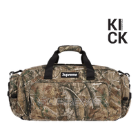 SUPREME BAG 'DUFFLE CAMO (FW25)'