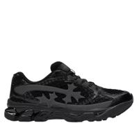 BRAVEST STUDIOUS KROSS KOUNTRY RUNNER 'TRIPLE BLACK'